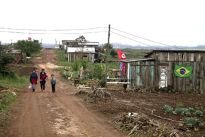 Ocupação com produção 100% agroecológica caminha para se tornar assentamento em Castro-PR